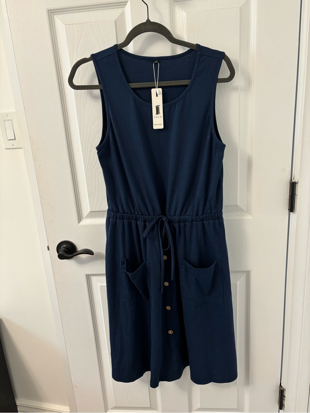 NWT Sleeveless Navy Drawstring Pocket Midi Dress